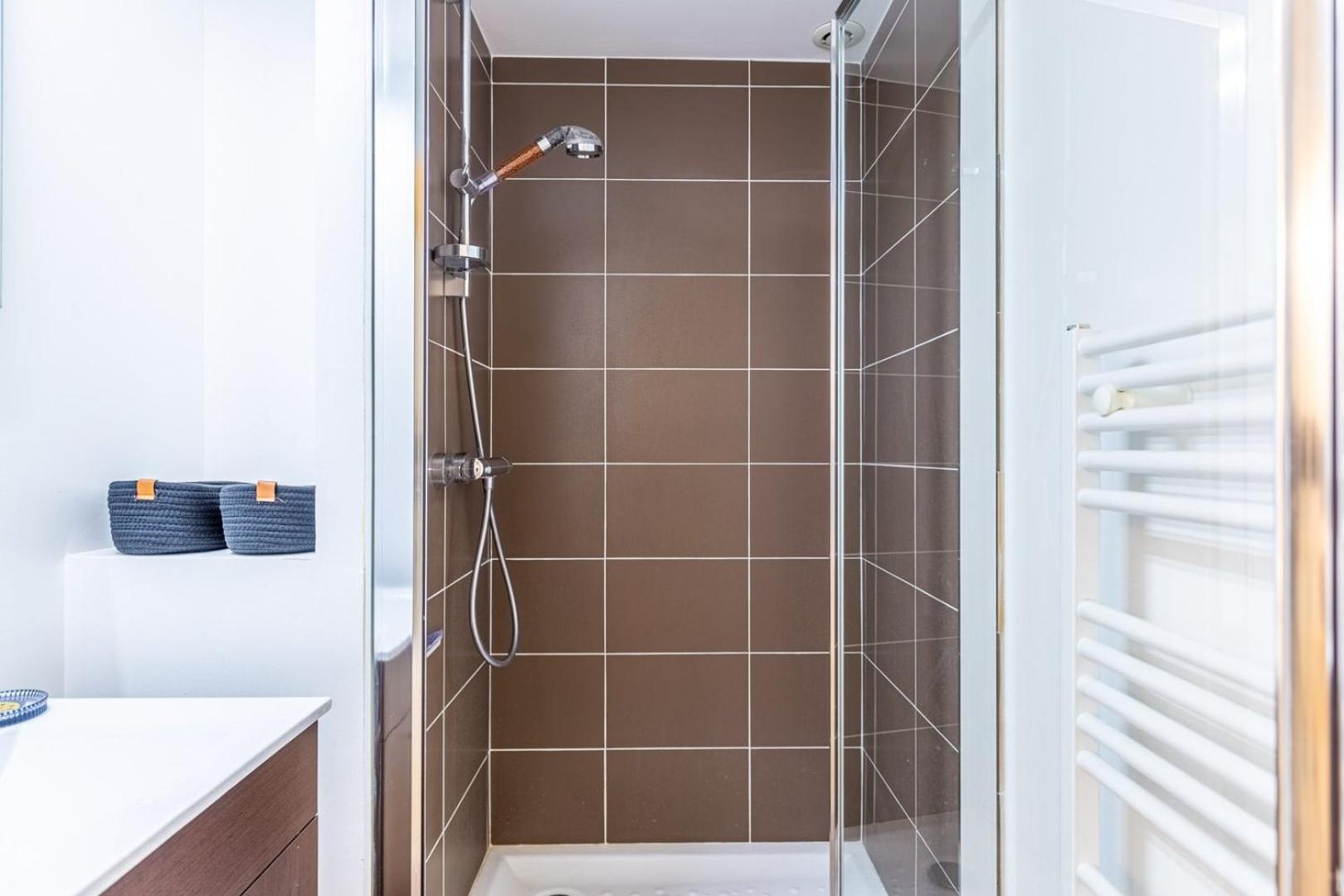 Guestready - Cozy Apt In Frederic & Isabelle Place Bordeaux Buitenkant foto