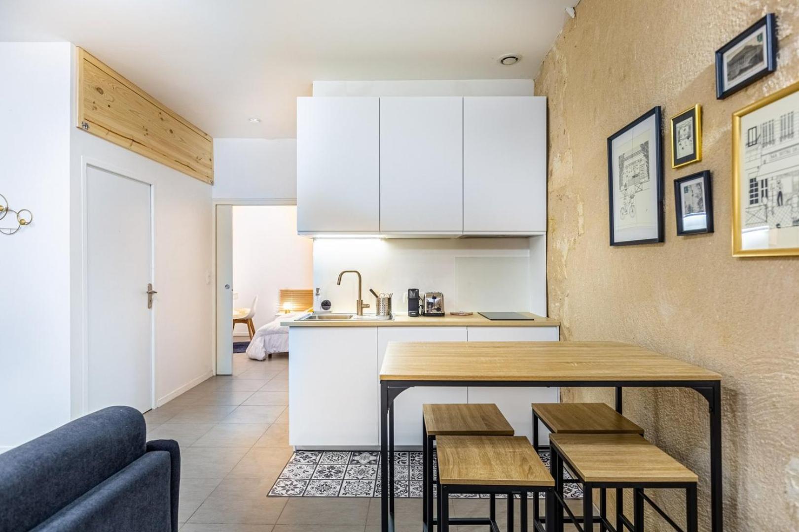 Guestready - Cozy Apt In Frederic & Isabelle Place Bordeaux Buitenkant foto