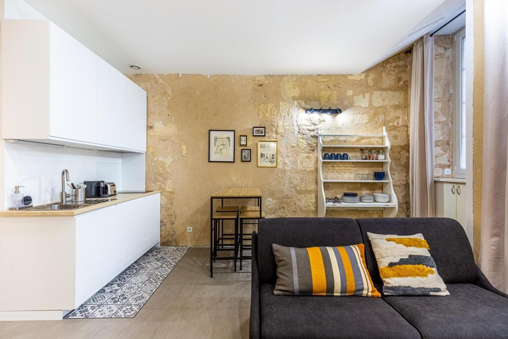 Guestready - Cozy Apt In Frederic & Isabelle Place Bordeaux Buitenkant foto